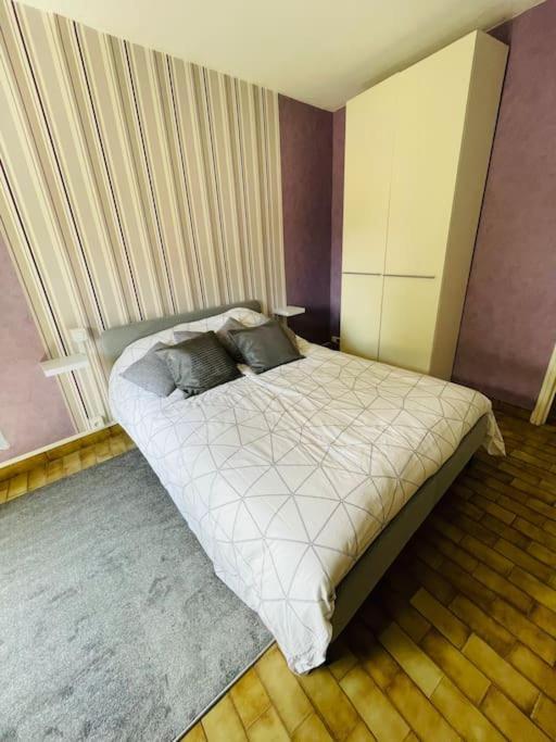 Appartamento Chez Leo III Bollène Esterno foto